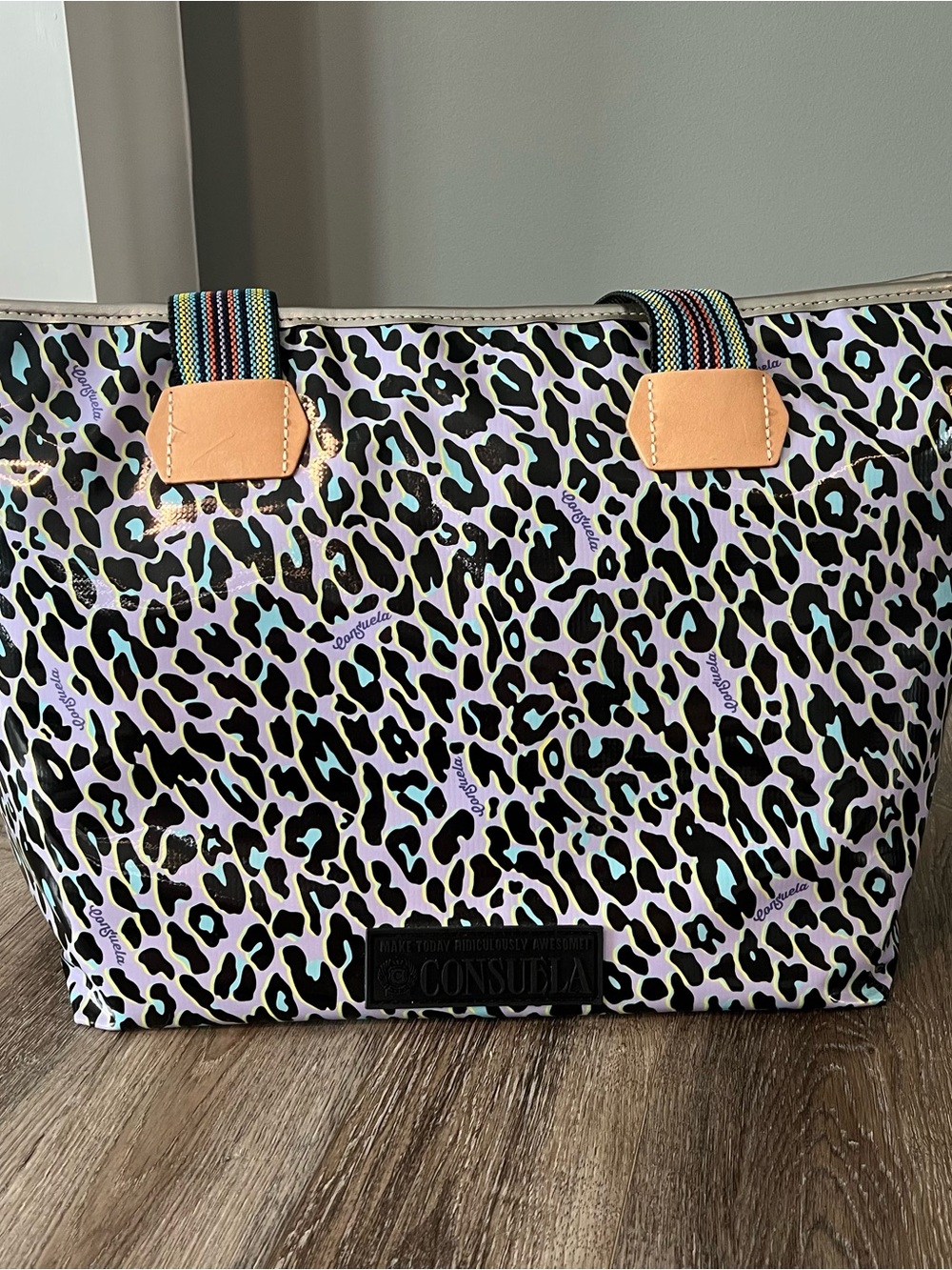 Consuela Big Breezy Tote Dee Dee Leopard Print Multicolor Bag - Picture 5 of 9